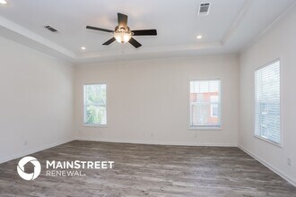 1900 21st St S in St. Petersburg, FL - Foto de edificio - Building Photo