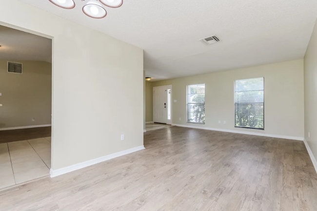 11536 Kazimer Dr in Orlando, FL - Foto de edificio - Building Photo