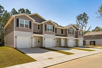 2794 College Cv in Biloxi, MS - Building Photo - Building Photo
