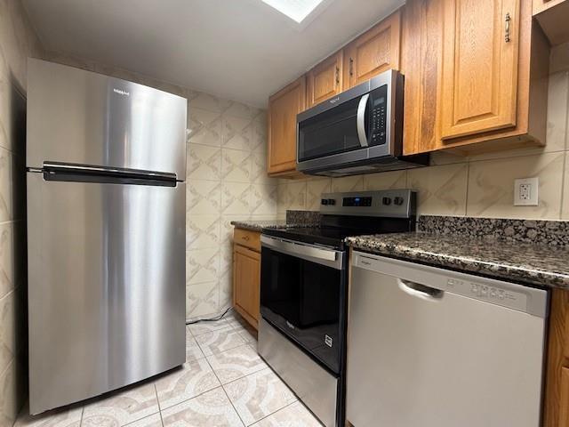 12802 Midway Rd in Dallas, TX - Building Photo - Building Photo