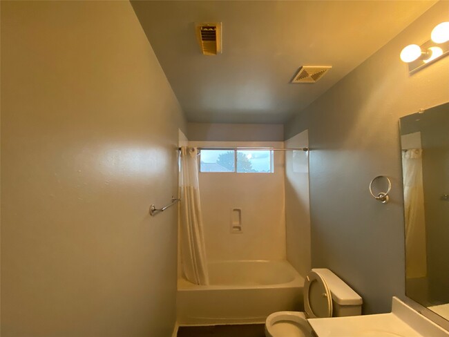 19706 Shores Edge Dr in Tomball, TX - Building Photo - Building Photo