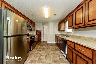 108 Buddy Blvd in Mcdonough, GA - Foto de edificio - Building Photo