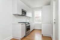 22 Forest St, Unit 1 in Cambridge, MA - Building Photo - Building Photo