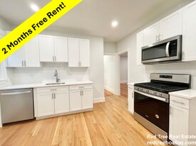 68 Bakersfield St in Boston, MA - Building Photo