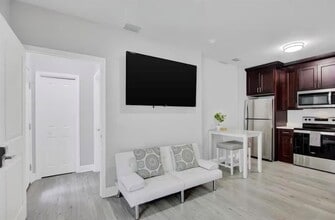 405 S Westland Ave in Tampa, FL - Building Photo - Building Photo