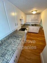 58 Pennacook St in Manchester, NH - Building Photo - Building Photo
