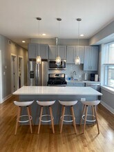 3059 W Irving Park Rd in Chicago, IL - Building Photo - Building Photo