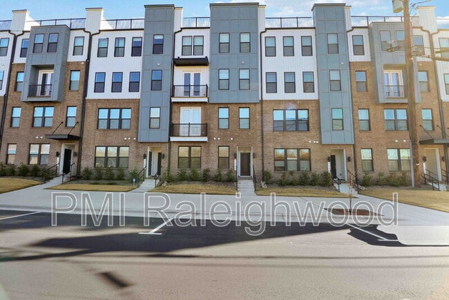 1245 S Blount St in Raleigh, NC - Building Photo - Building Photo