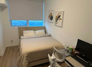 5249 Dundas St W in Toronto, ON - Building Photo - Building Photo