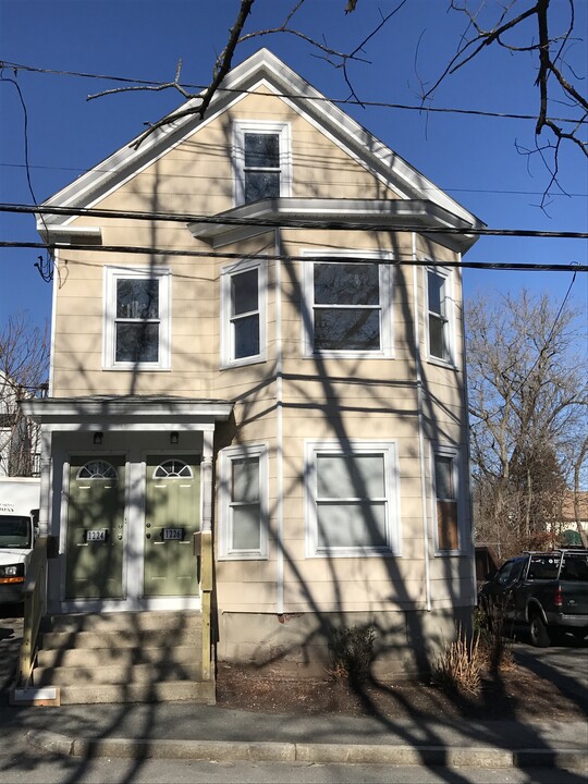 1224 Lawrence St, Unit 2 in Lowell, MA - Building Photo