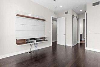 818 2nd Ave N in St. Petersburg, FL - Building Photo - Building Photo