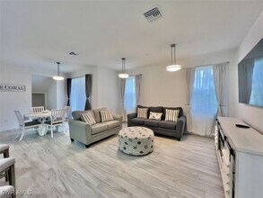 5865 Shell Cove Drive in Cape Coral, FL - Building Photo - Building Photo