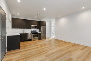 1784 S Rimpau Blvd, Unit 1/2 in Los Angeles, CA - Building Photo