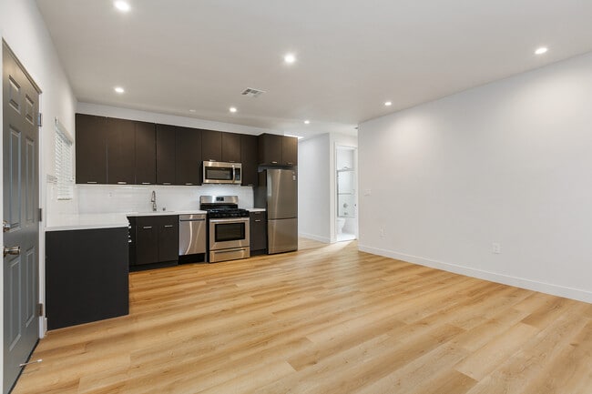 1784 S Rimpau Blvd, Unit 1/2, Unit 1/2