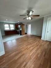 518 Chestnut St, Unit 3 in Orange, NJ - Building Photo - Building Photo