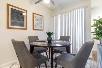 AYA ABQ in Albuquerque, NM - Foto de edificio - Interior Photo