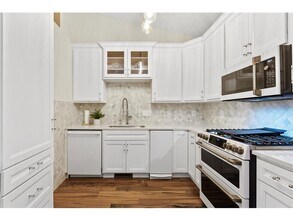 21776 Linden Way in Rogers, MN - Building Photo - Building Photo