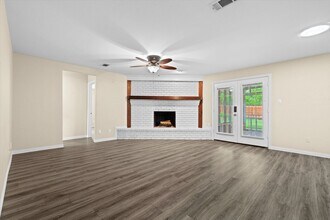 839 Yellowstone Dr in Grapevine, TX - Building Photo - Building Photo