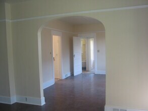 528 N 76th St in Seattle, WA - Building Photo - Building Photo