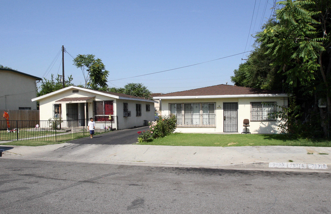 2825 Dee Ave in El Monte, CA - Building Photo