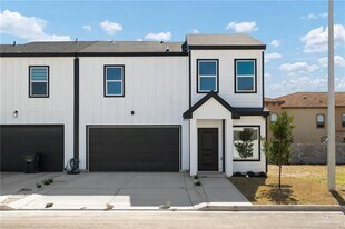 18 Stablewood in Mission, TX - Building Photo