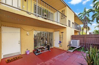 15480 SW 82nd Ln in Miami, FL - Building Photo - Building Photo
