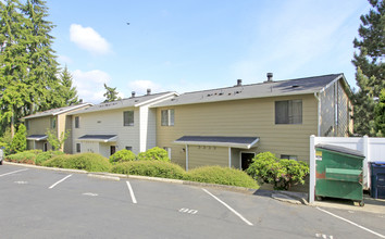 Scarborough Townhomes in Redmond, WA - Foto de edificio - Building Photo