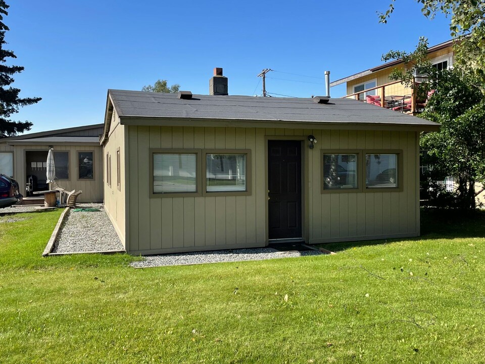 1441 E 12th Ave in Anchorage, AK - Building Photo