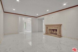 11410 Canton Dr in Los Angeles, CA - Building Photo - Building Photo