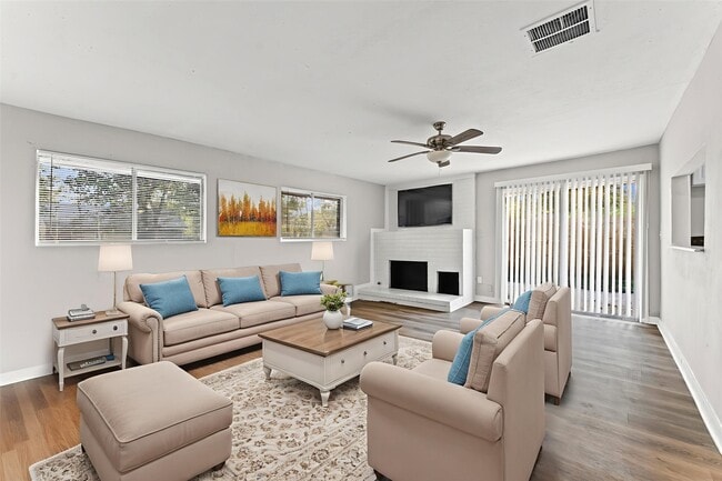 property at 3034 Akard St