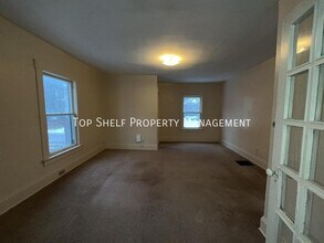 1067 23rd St in Des Moines, IA - Building Photo - Building Photo