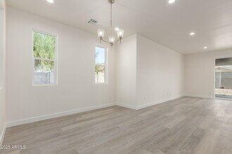 957 E Desert Dr in Phoenix, AZ - Building Photo - Building Photo