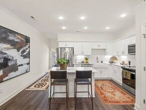 311 Rockspring Rd in High Point, NC - Building Photo - Building Photo