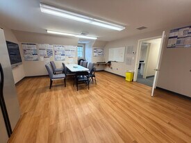 116 E Main St in Westborough, MA - Building Photo