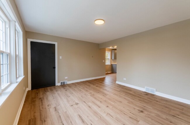 3007 Euclid Ave in Berwyn, IL - Building Photo - Building Photo