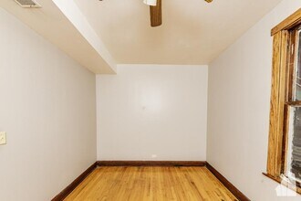 3312 W Armitage Ave in Chicago, IL - Building Photo - Building Photo