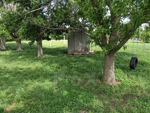 910 Sands Rd in Cave Springs, AR - Building Photo - Building Photo
