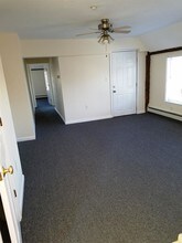 111 Main St-Unit -3 in Peabody, MA - Building Photo - Building Photo