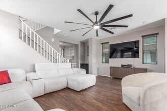 4135 E Waterman Ct in Gilbert, AZ - Building Photo - Building Photo