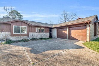 22315 Walnut Valley Dr in Spring, TX - Building Photo - Building Photo