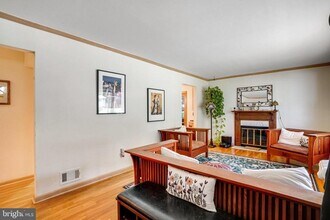 5605 Eastbourne Dr in Springfield, VA - Building Photo - Building Photo