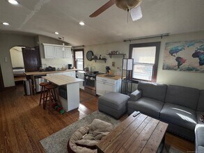 18 Fleetwood Ave-Unit -1 in Bethel, CT - Building Photo - Building Photo