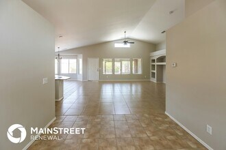 8612 W Mohave St in Tolleson, AZ - Building Photo - Building Photo