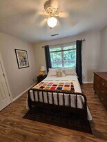 1208 Raintree Dr in Charlottesville, VA - Building Photo