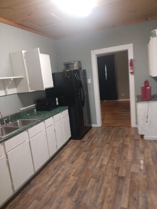 121 Baggett St in Gordon, GA - Building Photo - Building Photo