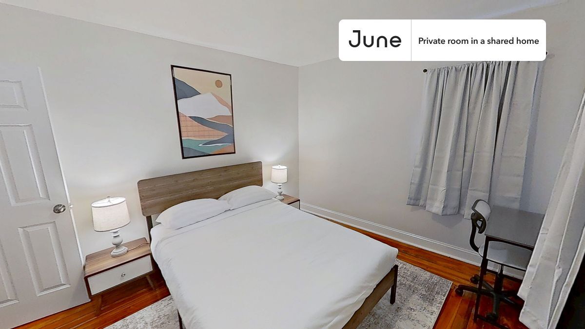 Private bedroom in 4 bed/1 bath Home in Boston, MA - Building Photo