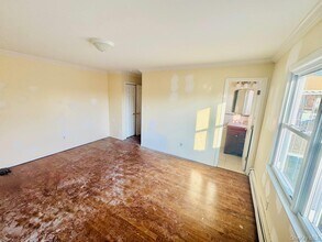 2 Royal St in Yonkers, NY - Building Photo - Building Photo