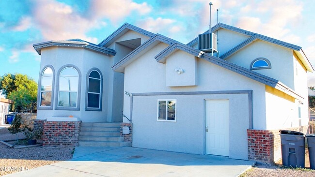 3129 Tierra Asia Pl
