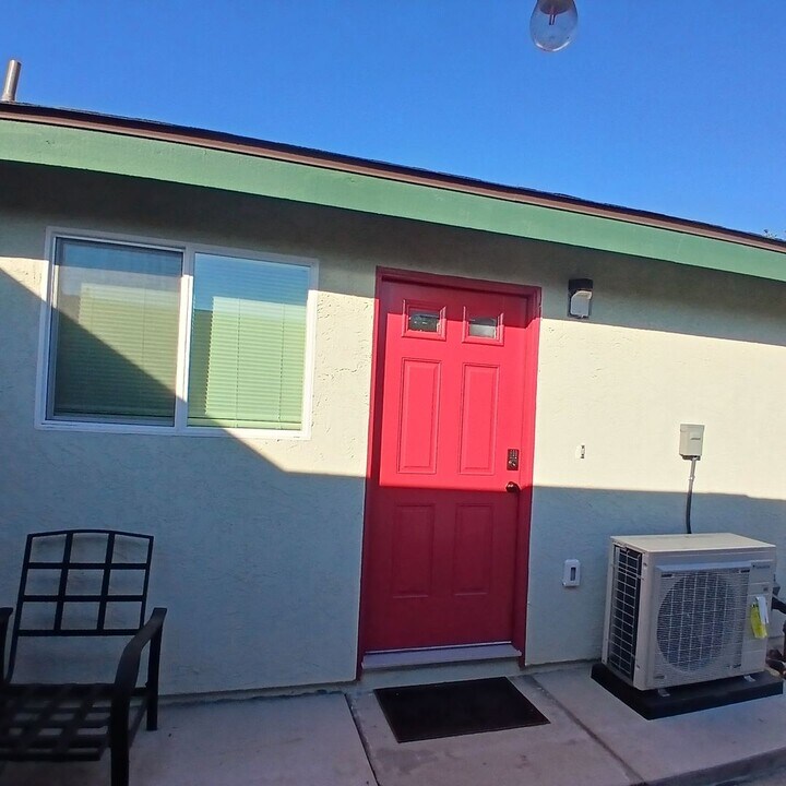 2129 Craig Ct in Lemon Grove, CA - Building Photo