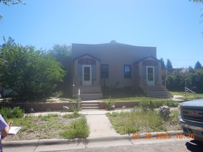 property at 365-365 N 8th St